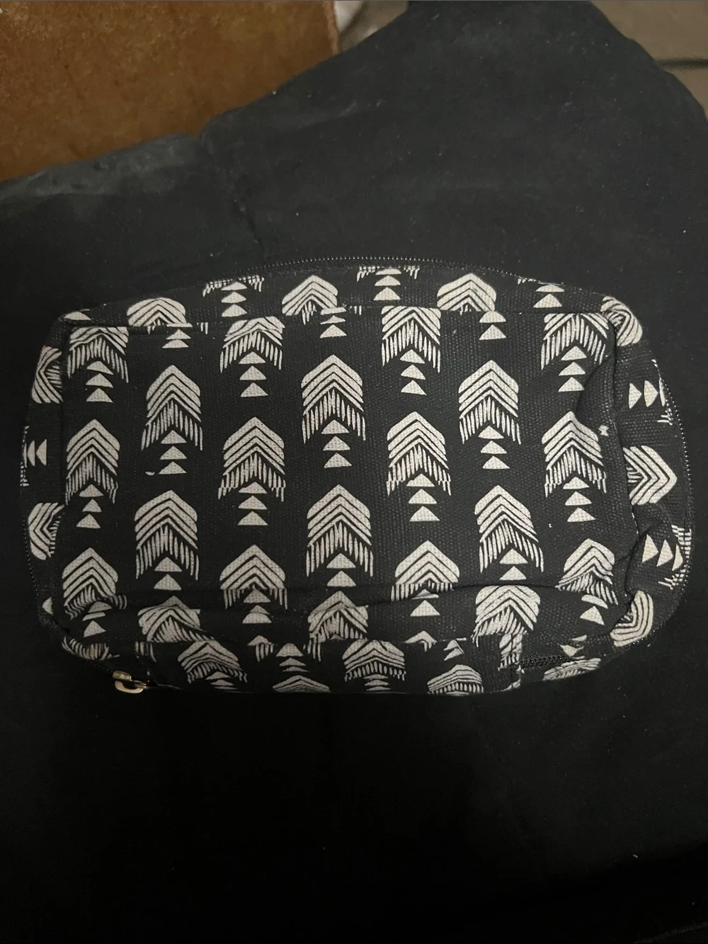 Women's Black & White Patterned Mini Cosmetic Pouch